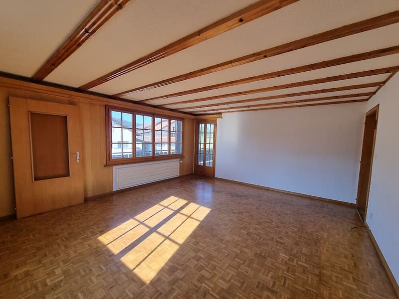 Tolle 4.5-Zimmerwohnung im Herzen von Oberschrot (2)