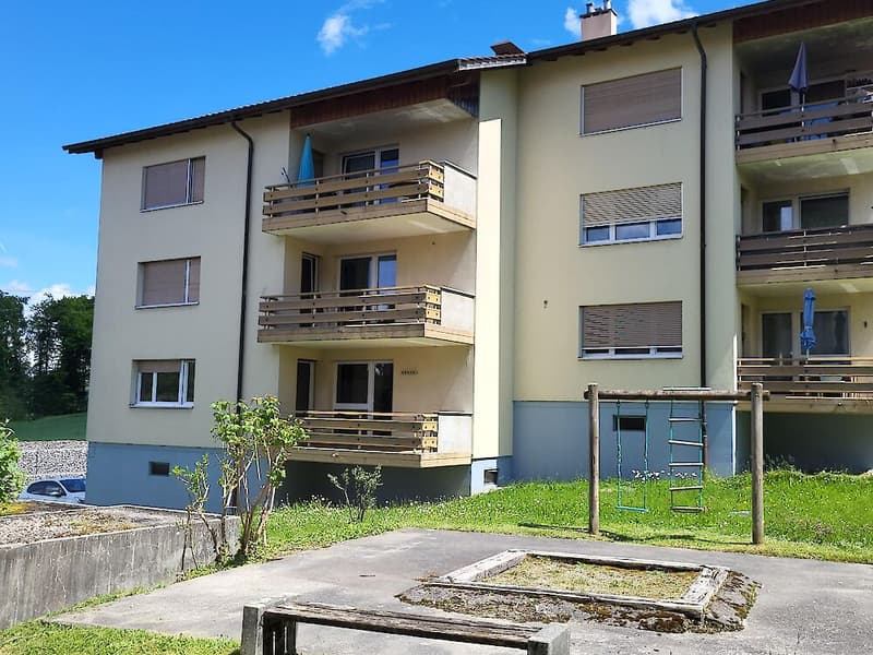 3.5-Zimmerwohnung im Erdgeschoss Stock ohne Lift (1)