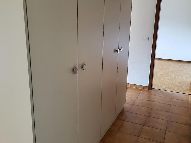 2.5 Zimmerwohnung in Givisiez (2)