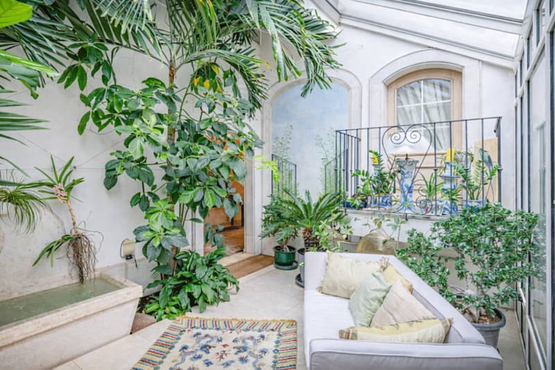 Villa familiale d'exception avec piscine et jardin enchanteur (9)