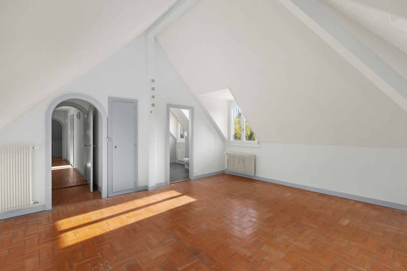 Lausanne  Maison familiale rénovée avec jardin d'exception (9)
