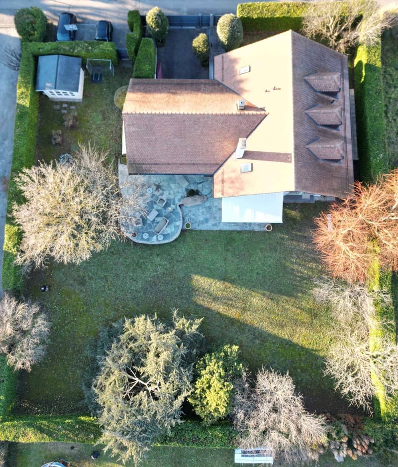 Élégante maison avec jardin privé au cur de la Terre-Sainte (13)