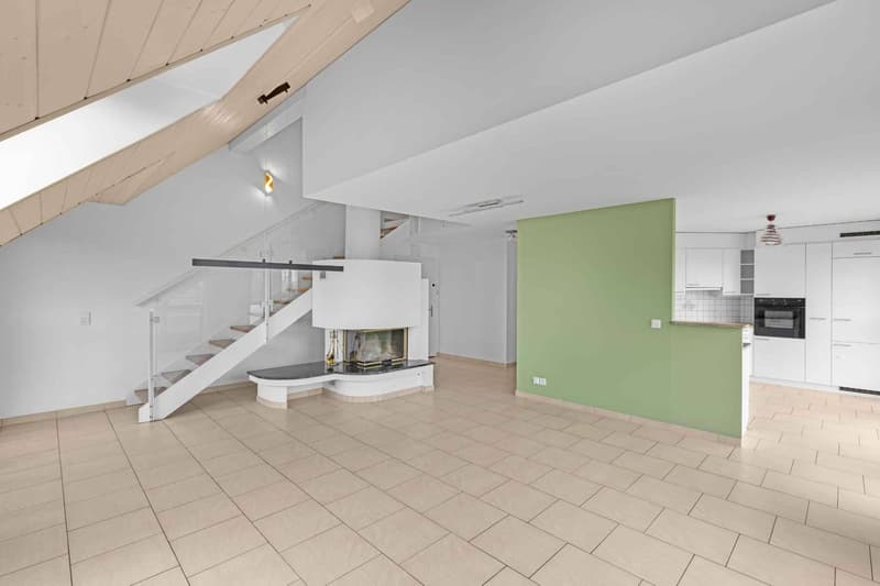 Duplex en attique au centre de Gland - idéal pour une vie de famille (3)