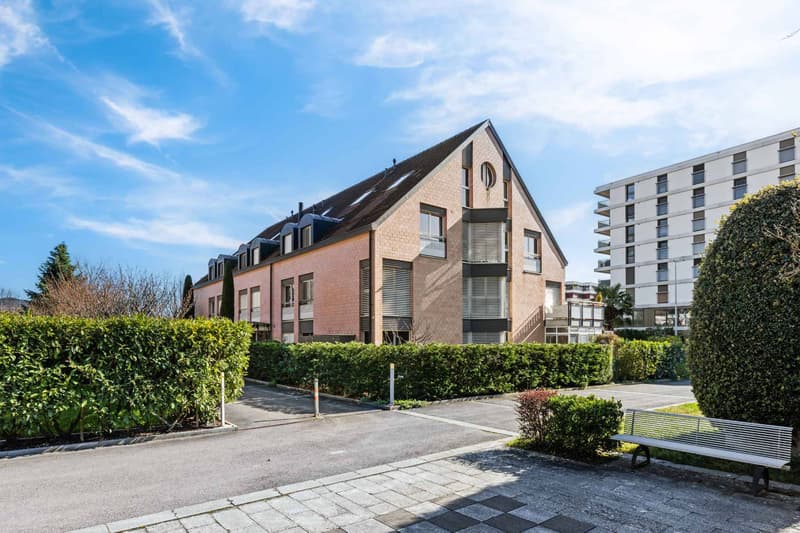 Duplex en attique au centre de Gland - idéal pour une vie de famille (2)