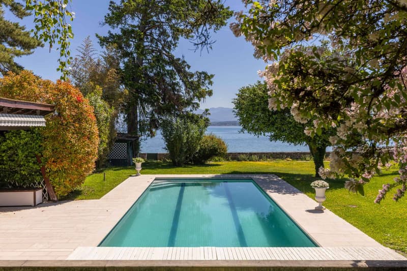 Domaine d'exception au bord du lac  Port privé & vue panoramique (2)