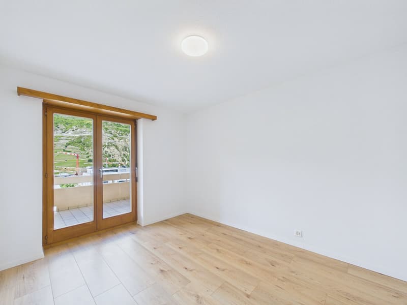 Wohnen mit Weitblick - Grosszügige 6-Zimmer-Duplex-Attikawohnung in Susten (7)