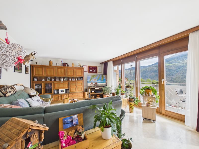 Charmante 4.5-Zimmer-Wohnung mit Bergblick in Steg-Hohtenn (6)
