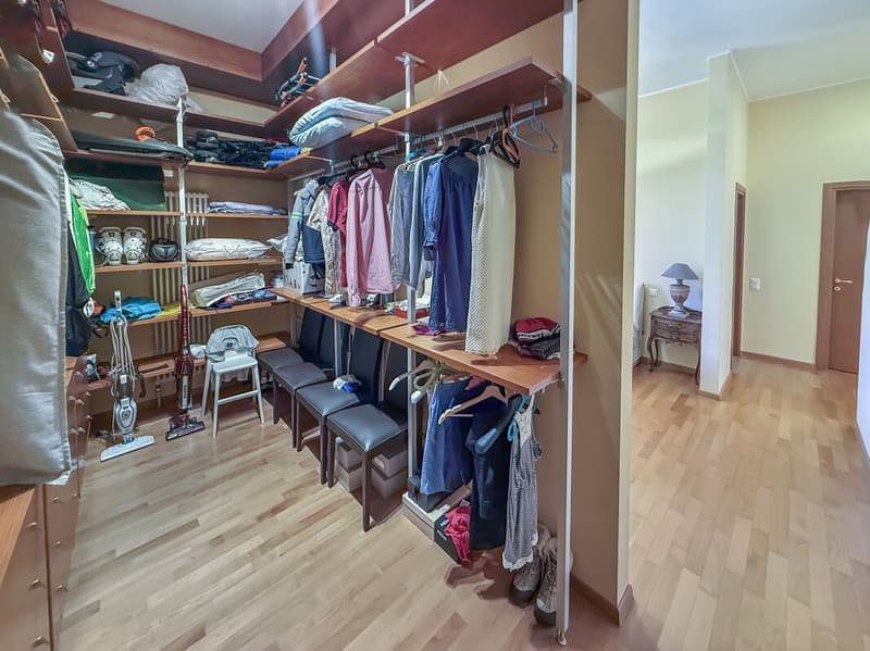 Appartamento di lusso di 4.5 locali con splendida vista lago (6)