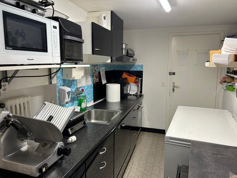 Opportunité Snack-Bar à Brissago (4)