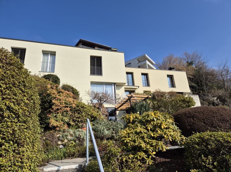 Maison unifamiliale de 4,5 pièces avec 1 place de parking couverte (3)