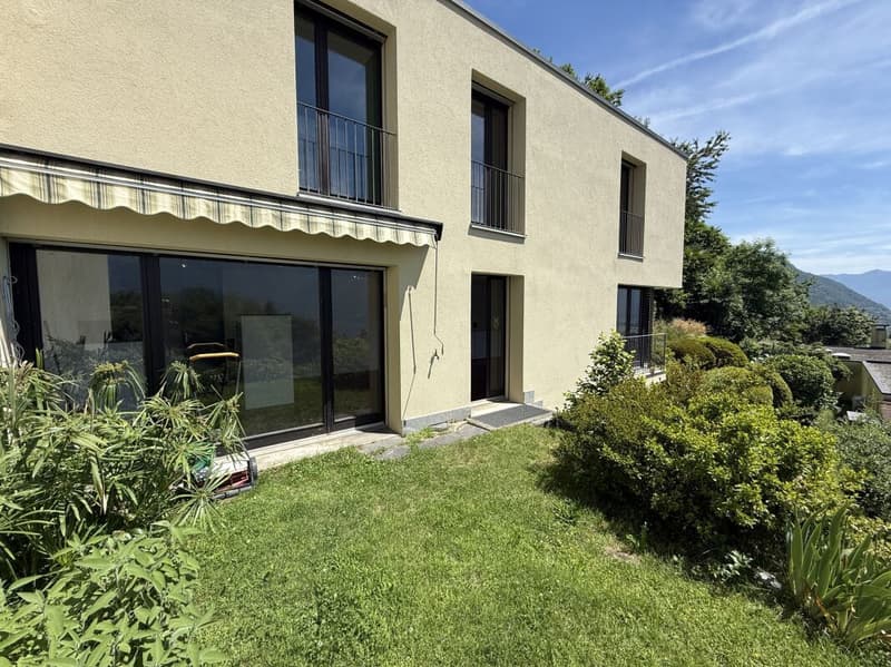 Maison unifamiliale de 4,5 pièces avec 1 place de parking couverte (2)