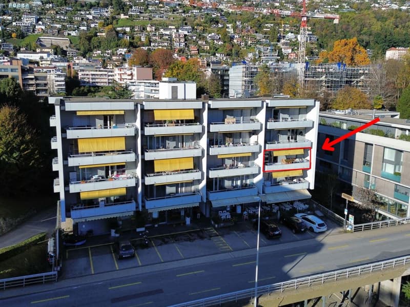 Appartement 4,5 pièces au deuxième étage, avec place de parking extérieure (10)