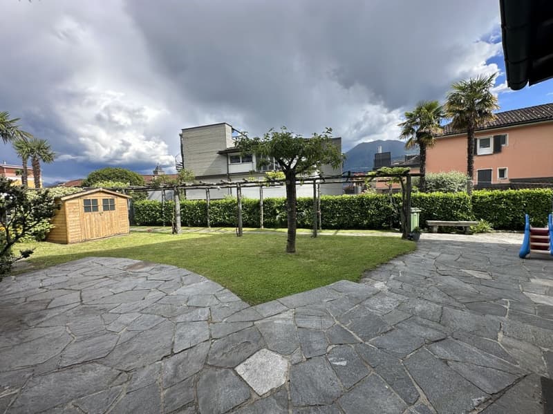 Oasis de charme : appartement vintage élégant avec jardin (14)