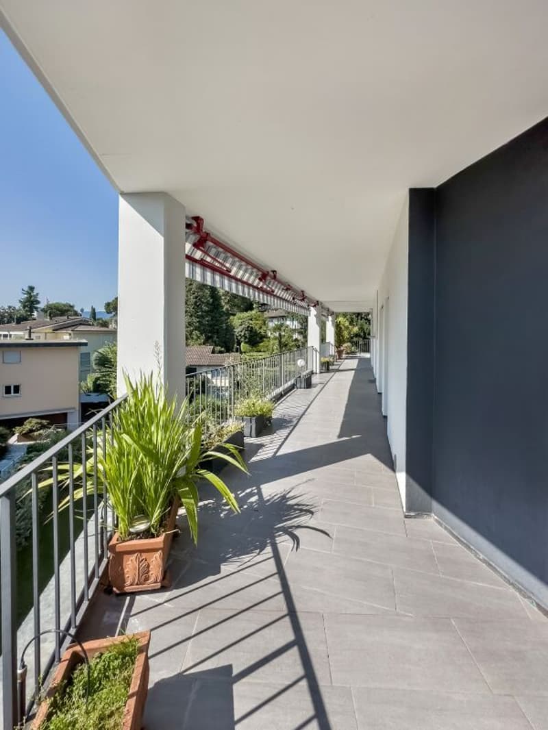 Appartement attique de luxe 4 ½-pièces avec terrasse de 200 m2 et vue spectaculaire (2)
