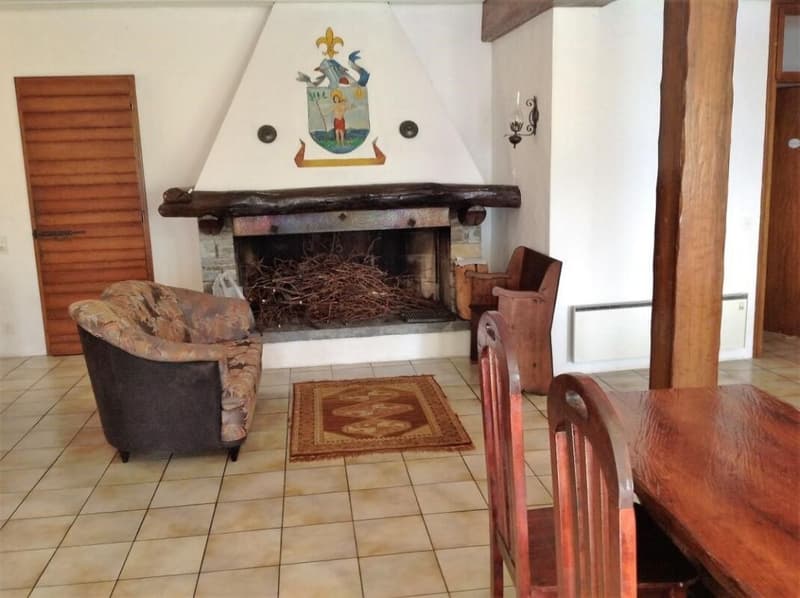 Grosse Studio-Wohnung, mit terrasse, 1 Parkplatz  und wunderschönen Seeblick (4)
