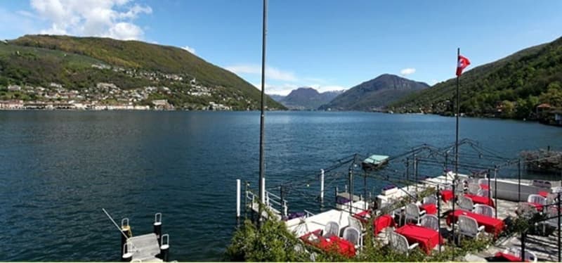 Albergo romantico al lago con spiaggia privata, ristorante e splendida vista (8)