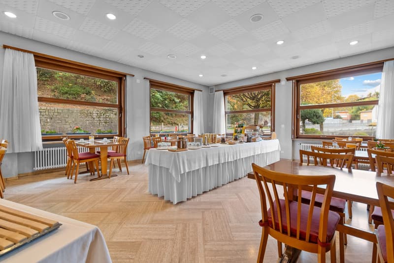 Historic hotel with restaurant, grotto, and building land – a rare opportunity in the heart of Ticino (46)