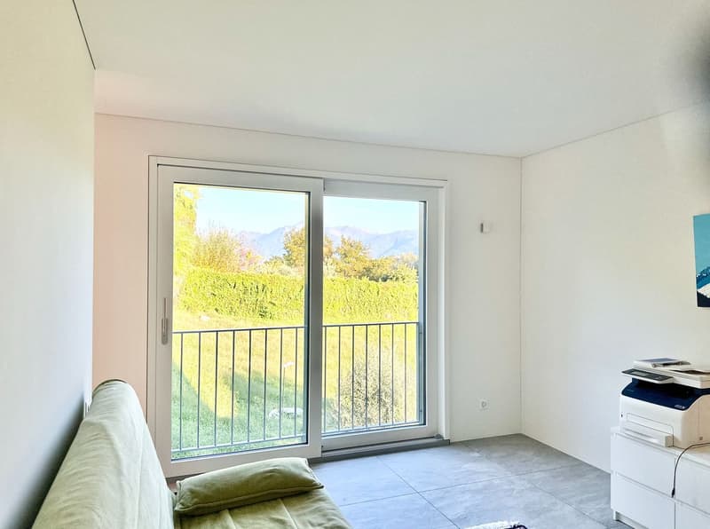 Villa Panoramica con Vista Lago e Design Unico – Via Mondacce, Minusio (16)