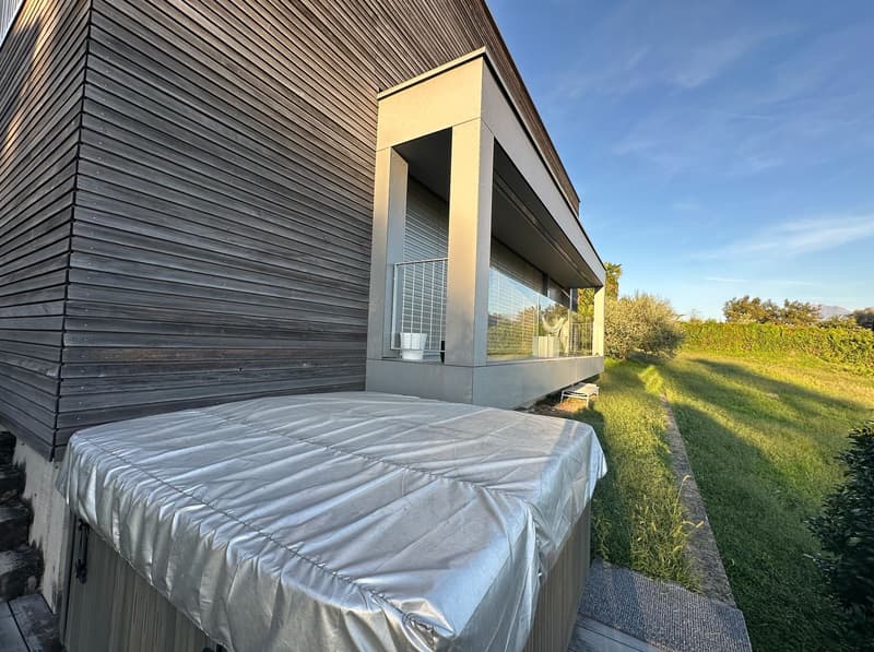 Villa Panoramica con Vista Lago e Design Unico – Via Mondacce, Minusio (27)