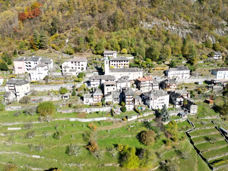 Casa di villaggio storica del 1649 con vista panoramica mozzafiato (7)