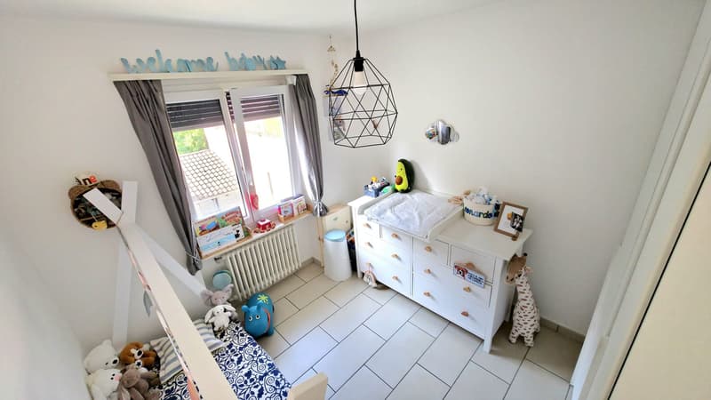 Petit paradis urbain : calme dans un bâtiment à quelques pas du centre (5)