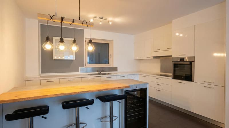3.5-room apartment with garden, open view, and 2 parking spaces. Rent to buy possible (5)