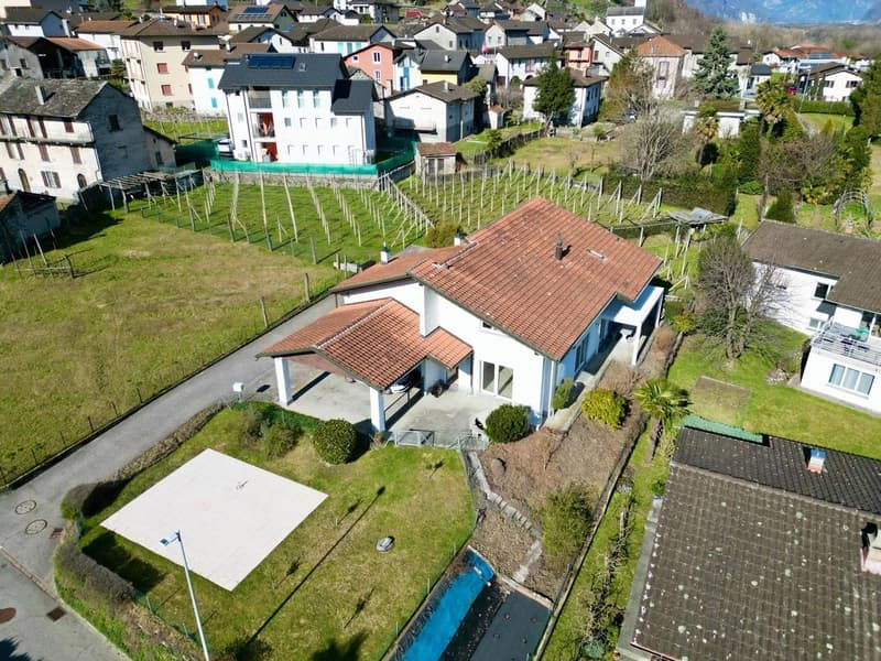 Harmony between comfort and nature in the heart of Ticino (14)