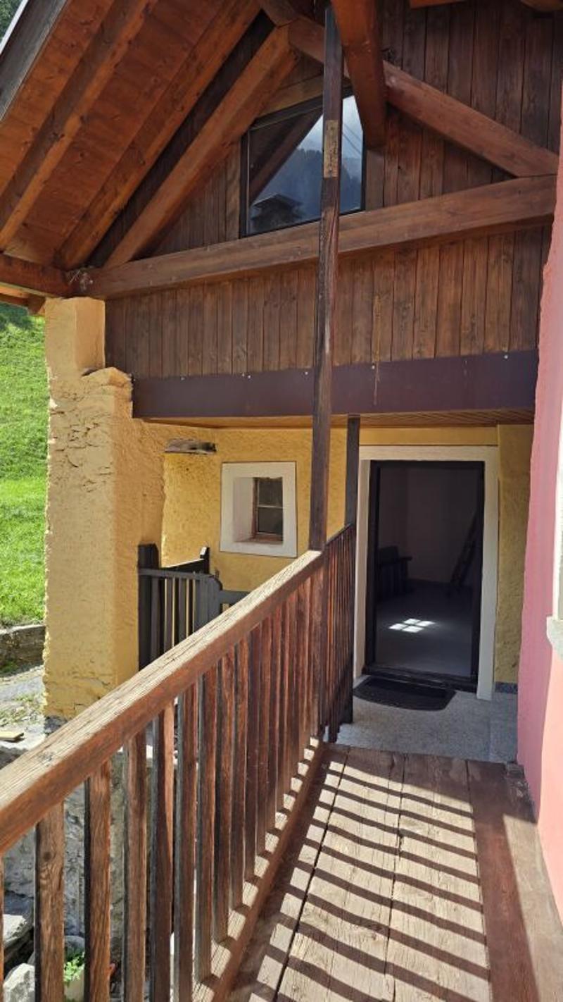 Rustico historique avec grand terrain constructible (7)