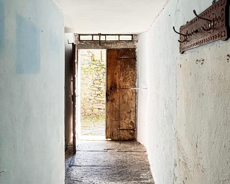 Charmantes Häuschen im historischen Dorfkern von Lodano (5)