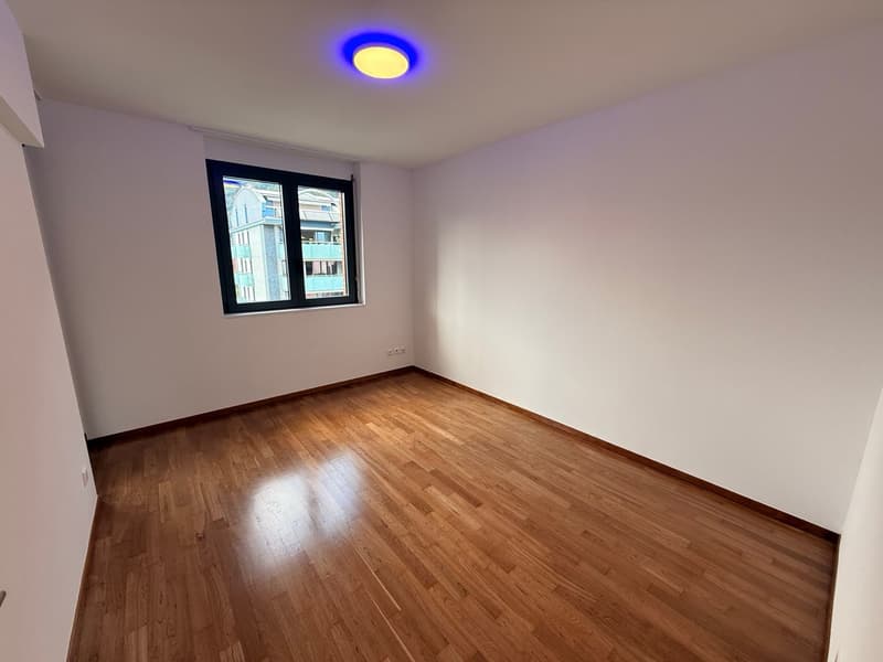 4.5-Zimmer-Wohnung mit zwei Terrassen in Locarno — sofort verfügbar (6)