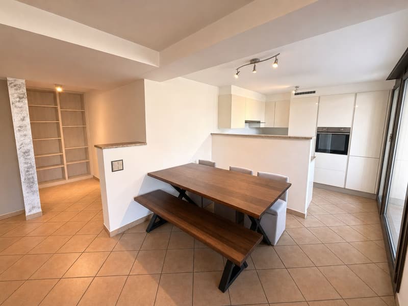 4.5-Room Apartment with Private Garden (6)
