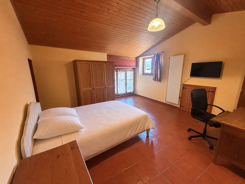 Charming Multi-Family Property with 3 Residential Units in the Heart of Melano (4)