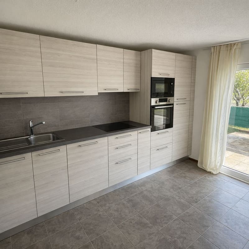 Cadenazzo – 4.5-room apartment with garden, plus an independent studio (18)