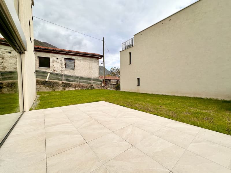 Der letzte grosse Garten mit Seeblick. Das Privileg, das Leben im Freien zu geniessen. (20)