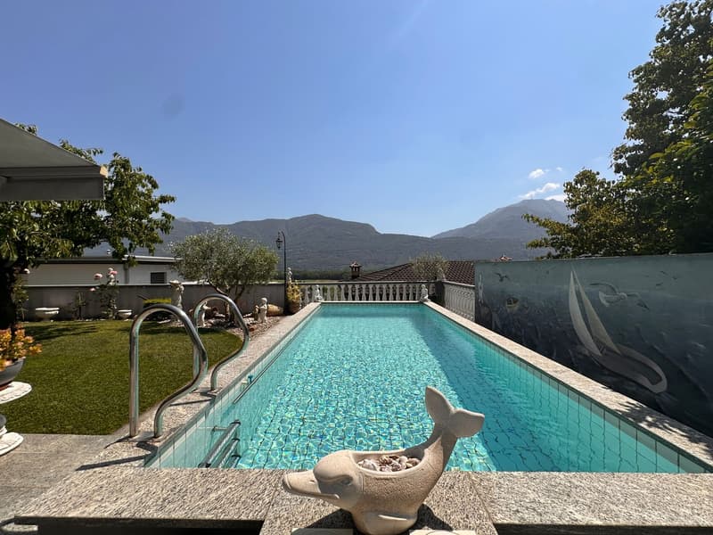 Wo die Zeit langsamer vergeht – Exklusive Villa mit Pool im Tessin (1)