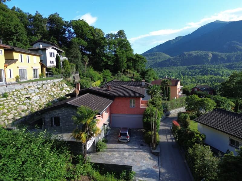 EXKLUSIVE VILLA ZWISCHEN NATUR, LUXUS UND ATEMBERAUBENDEM PANORAMA (1)