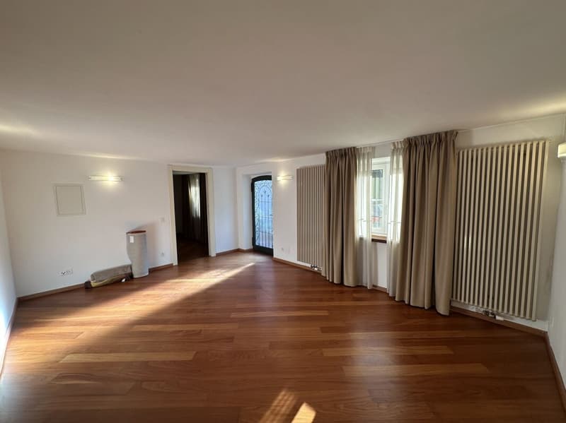 EXKLUSIVE VILLA ZWISCHEN NATUR, LUXUS UND ATEMBERAUBENDEM PANORAMA (29)