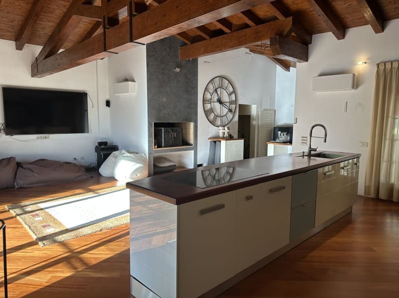 EXKLUSIVE VILLA ZWISCHEN NATUR, LUXUS UND ATEMBERAUBENDEM PANORAMA (6)