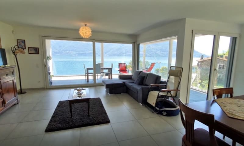 3 ½-Zimmer-Wohnung mit Terrasse und  PanoramaSicht auf den Lago Maggiore (4)