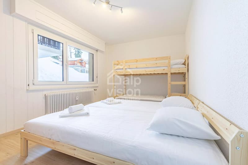 EXCLUSIVITÉ RARE 2,5 PIÈCES AU PIED DES PISTES - 4 VALLÉES (10)