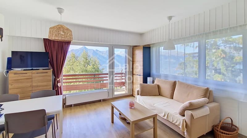 2,5 PIÈCES AVEC VUE PANORAMIQUE AU COEUR DE LA STATION, 4 VALLÉES (1)