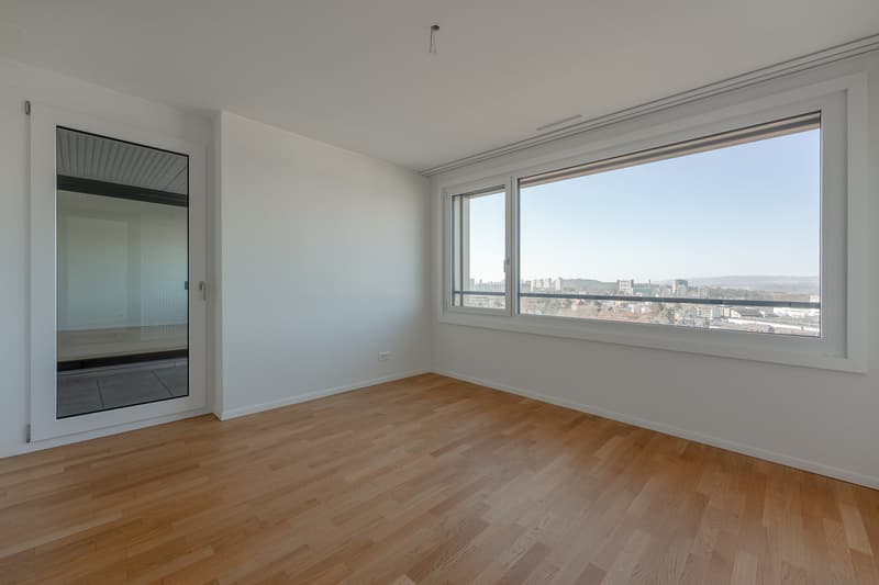 Stadtleben inklusive – 2.5 Zimmer mit Loggia (6)