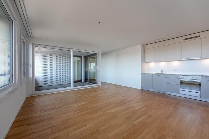 Stadtleben inklusive – 2.5 Zimmer mit Loggia (2)