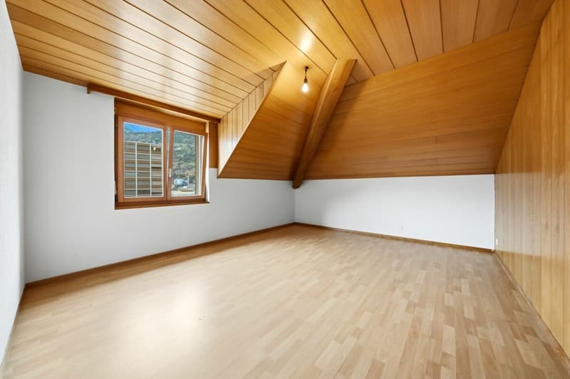 170 m² Wohngefühl mit Charakter und Walliser Bergpanorama (11)