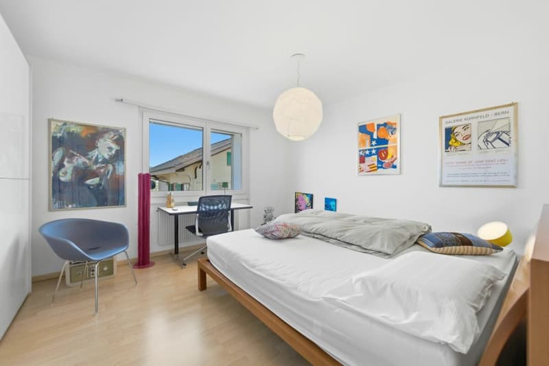 *RESERVIERT* Exklusives Wohnerlebnis mit Weitblick: Modernisiertes Raumwunder in Belp (9)