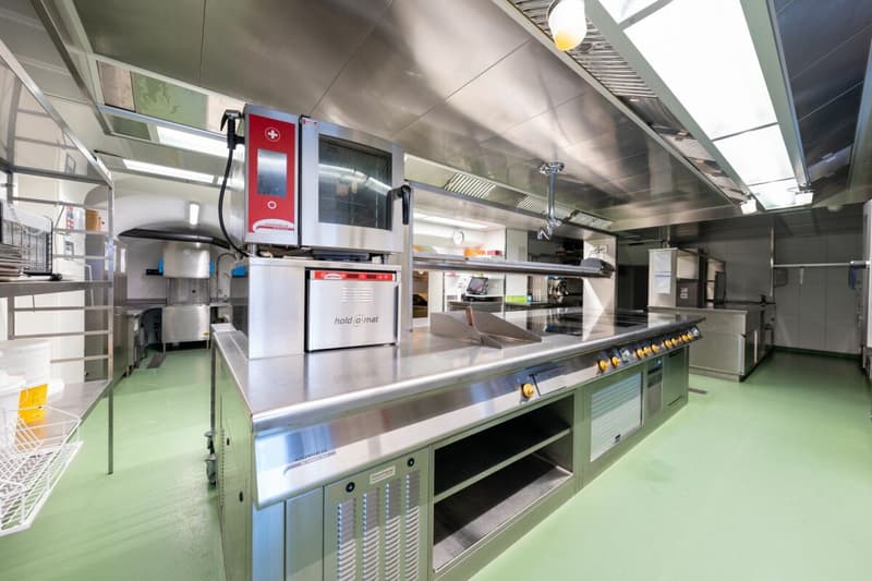 EINMALIGE CHANCE: Crusch Alba - betriebsbereites Hotelensemble in S-Charl (5)