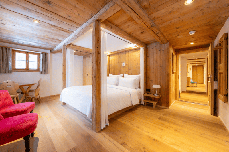 EINMALIGE CHANCE: Crusch Alba - betriebsbereites Hotelensemble in S-Charl (8)