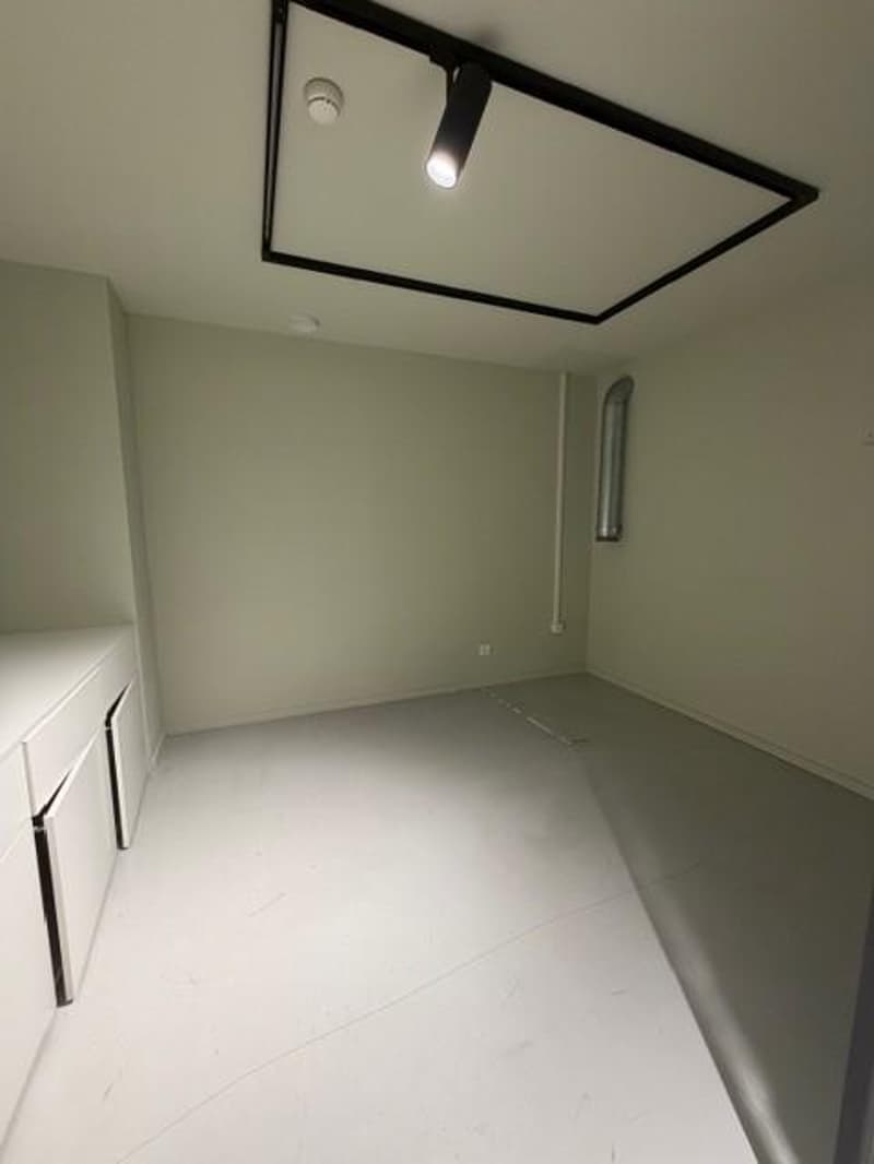 Surface en plein coeur de Lausanne ! (7)
