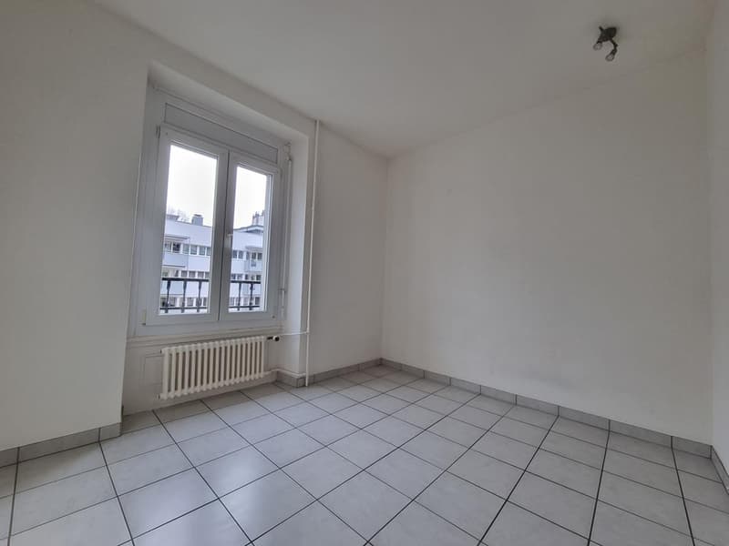 Vivez à deux pas de la ville, dans un quartier calme (3)