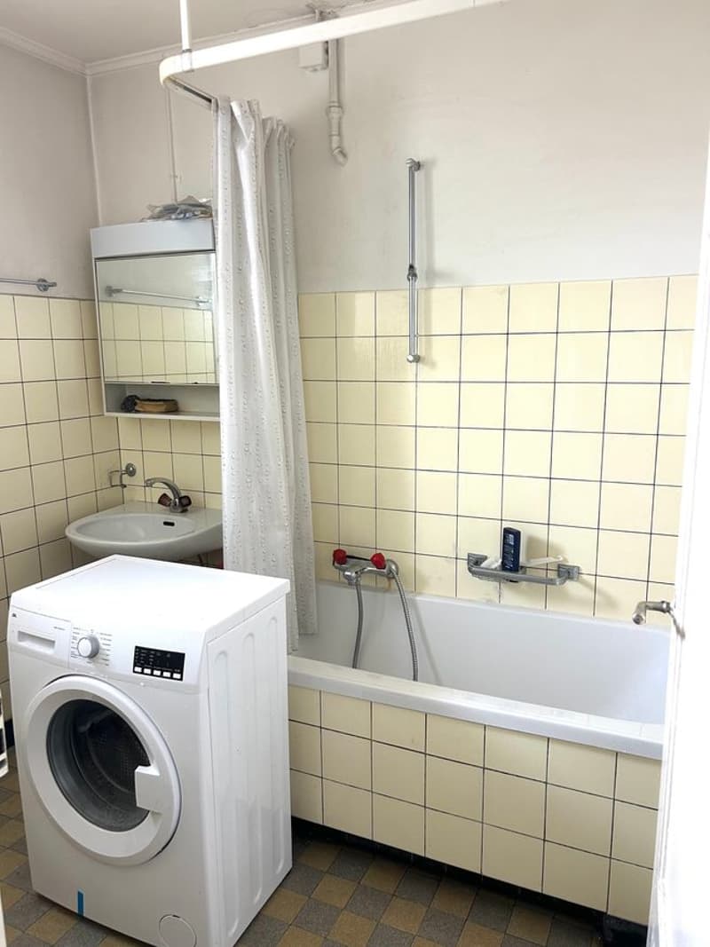 Separates Zimmer ohne Küche im Zentrum von Ostermundigen (5)